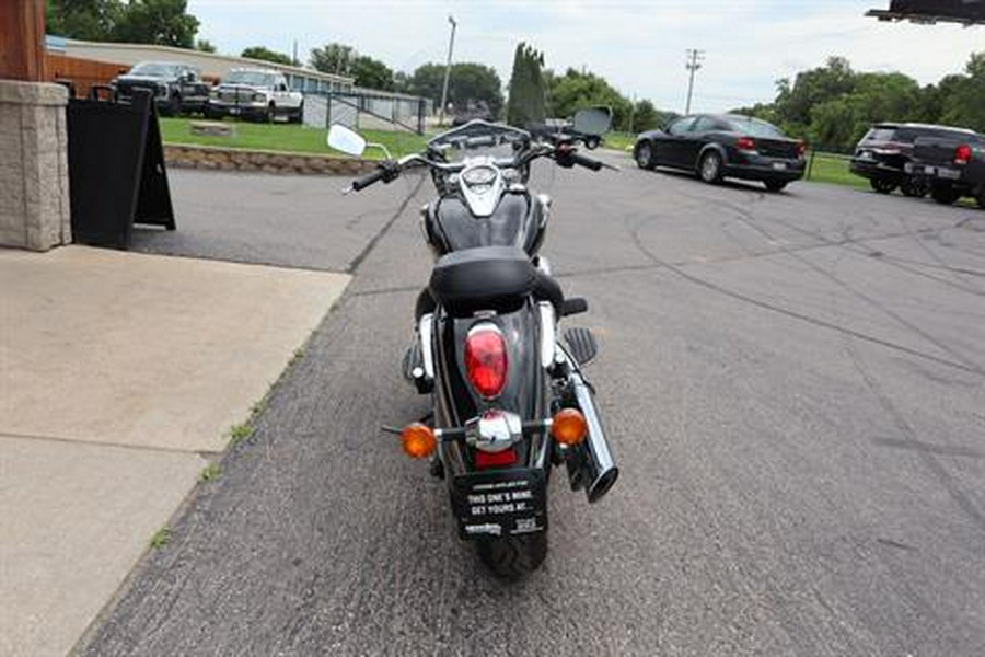 2011 Kawasaki Vulcan® 900 Classic SE