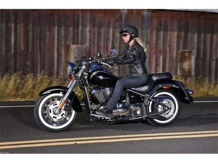 2011 Kawasaki Vulcan® 900 Classic SE