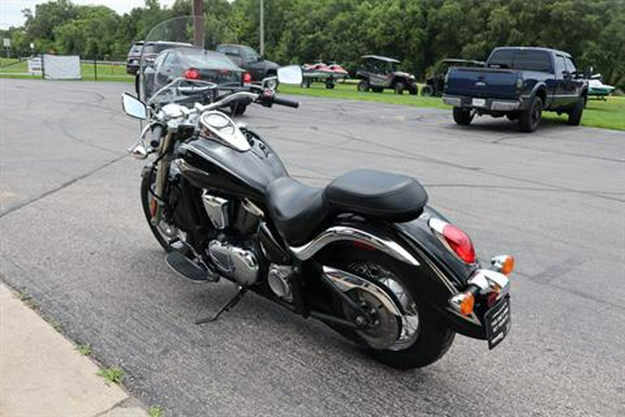 2011 Kawasaki Vulcan® 900 Classic SE