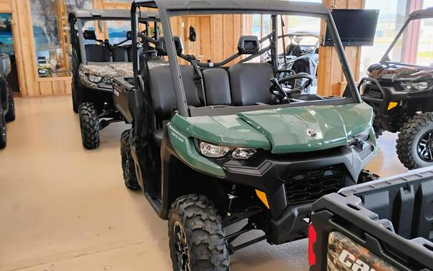 2025 Can-Am® Defender DPS HD7 Compass Green