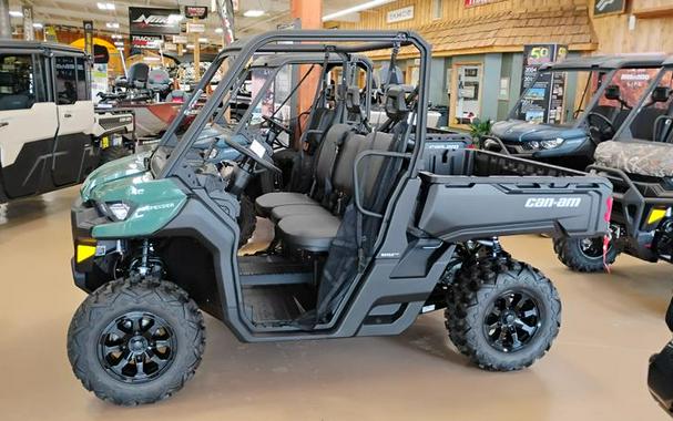 2025 Can-Am® Defender DPS HD7 Compass Green