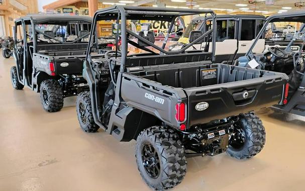 2025 Can-Am® Defender DPS HD7 Compass Green