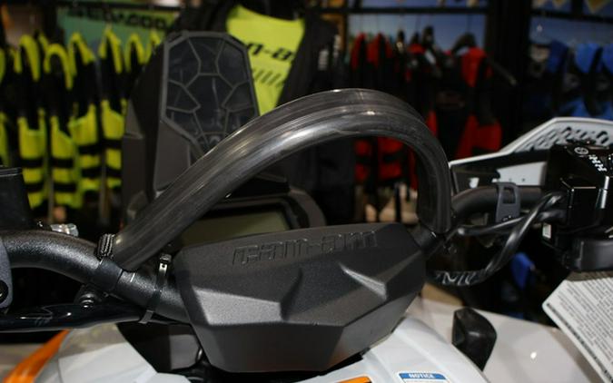 2026 Can-Am Renegade X mr 650