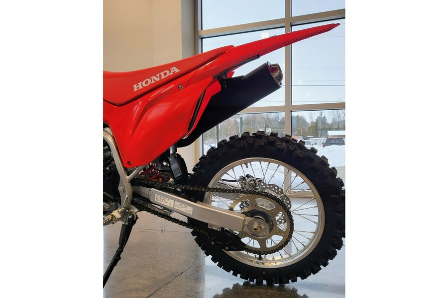 2026 CRF® 300F - Honda