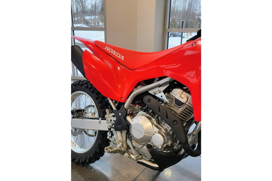 2026 CRF® 300F - Honda