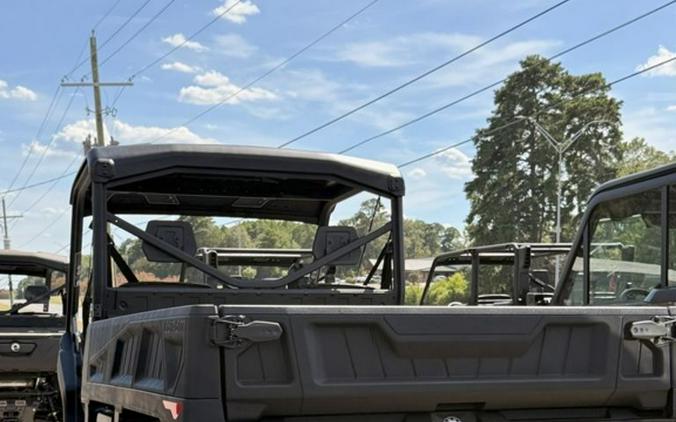 2026 Can-Am® Defender PRO DPS HD10