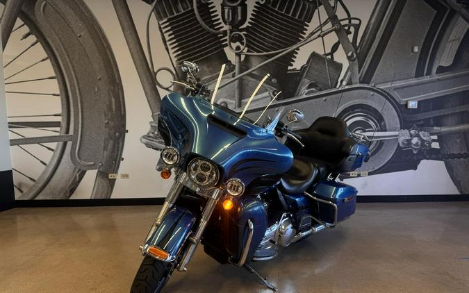 2014 Electra Glide Ultra Limited FLHTK