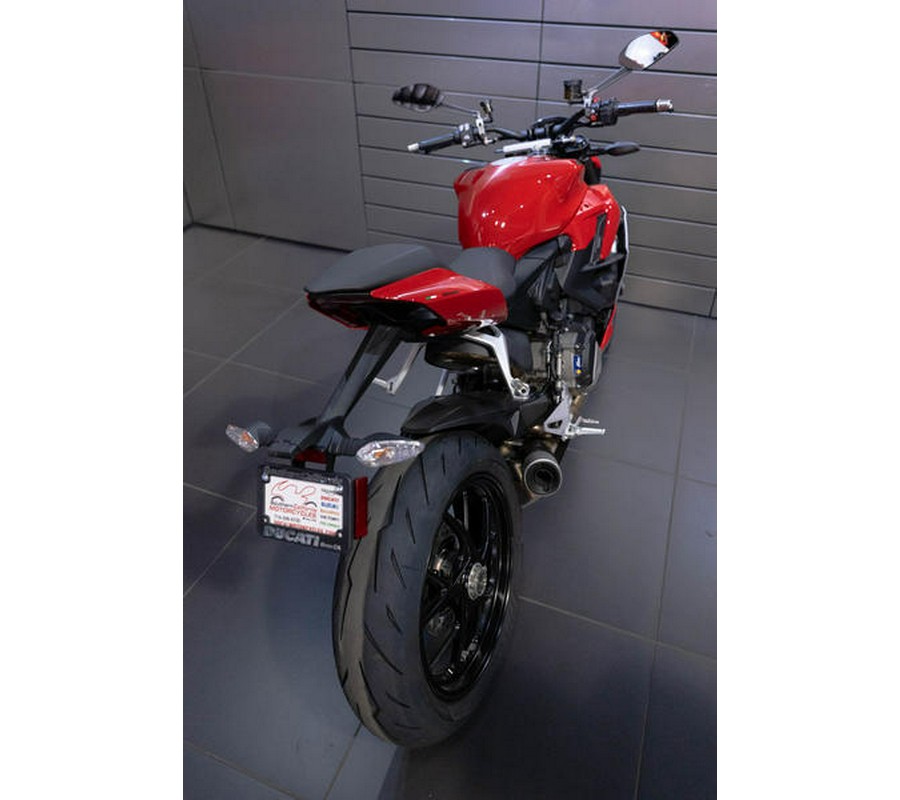 2023 Ducati Streetfighter V2 Ducati Red