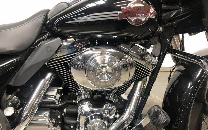 2006 Harley-Davidson® FLHTCUI - Ultra Classic® Electra Glide®