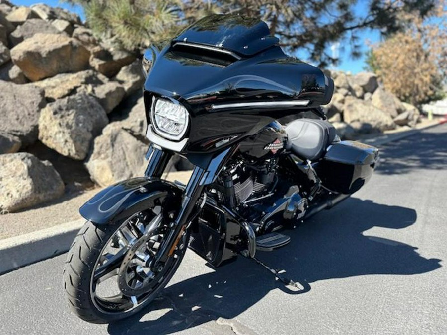 2025 Harley-Davidson® FLHX - Street Glide®