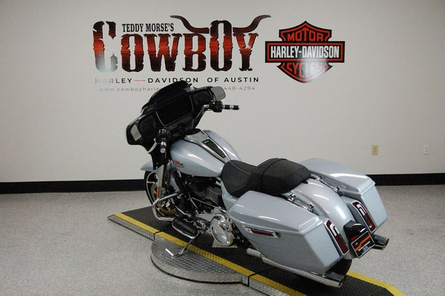2025 Harley-Davidson FLHX - Street Glide