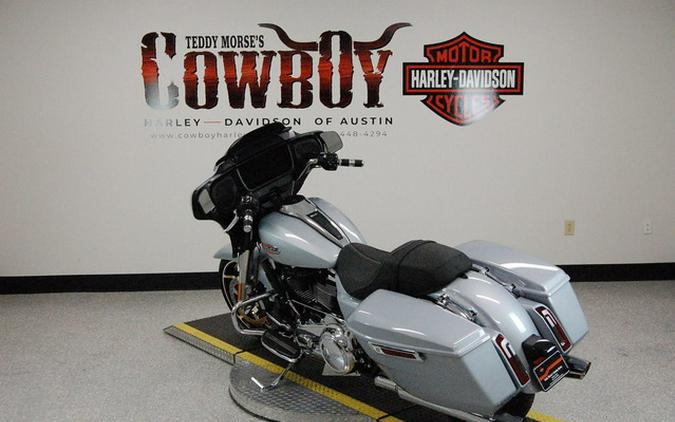 2025 Harley-Davidson FLHX - Street Glide