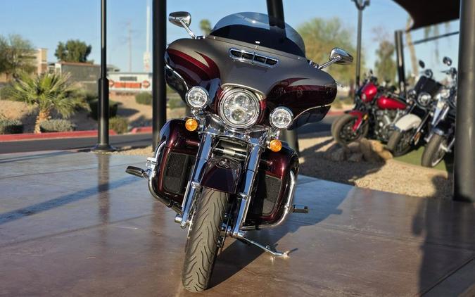 2015 Harley-Davidson® FLHTKSE - CVO™ Limited