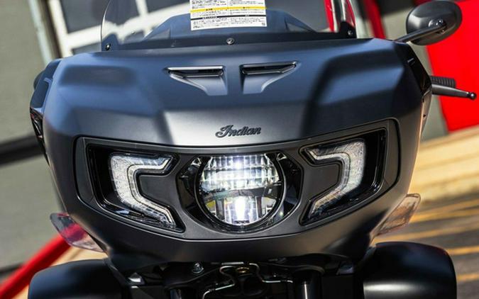 2026 Indian Pursuit Dark Horse 112 W/ Powerband Audio Black