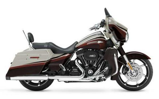 2011 Harley-Davidson CVO™ Street Glide®