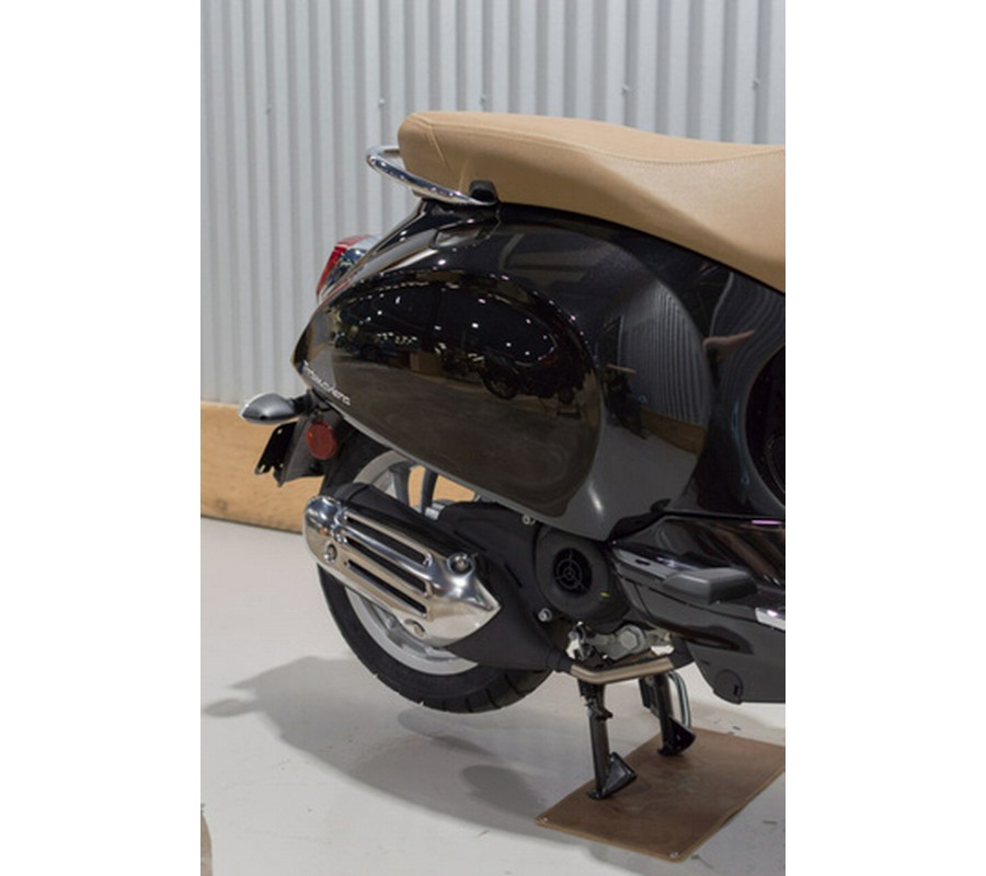 2023 Vespa Primavera 50