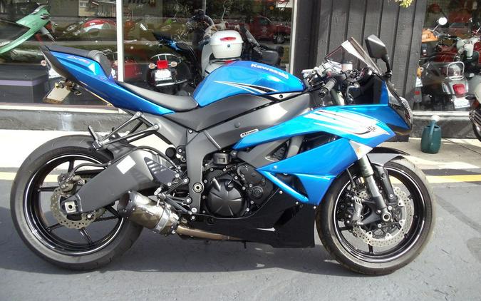 2011 Kawasaki Ninja® ZX™ -6R