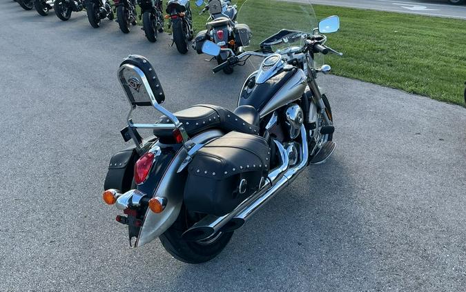 2013 Kawasaki Vulcan® 900 Classic LT