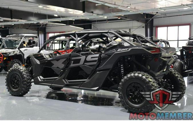 2025 Can-Am Maverick X3 Max X DS Turbo RR With Smart-Shox Triple Black
