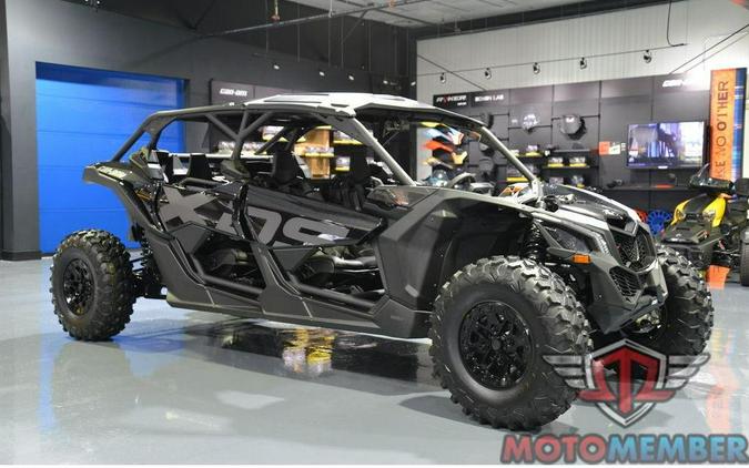 2025 Can-Am Maverick X3 Max X DS Turbo RR With Smart-Shox Triple Black