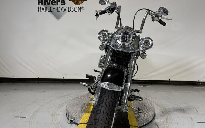 2008 Harley-Davidson® Softail® Deluxe Vivid Black