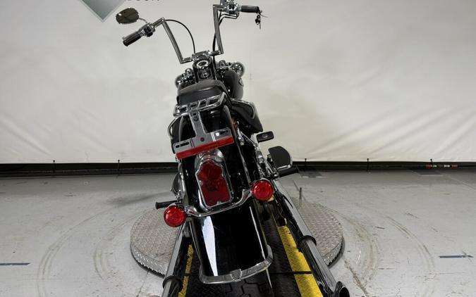 2008 Harley-Davidson® Softail® Deluxe Vivid Black
