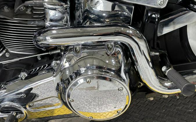 2008 Harley-Davidson® Softail® Deluxe Vivid Black