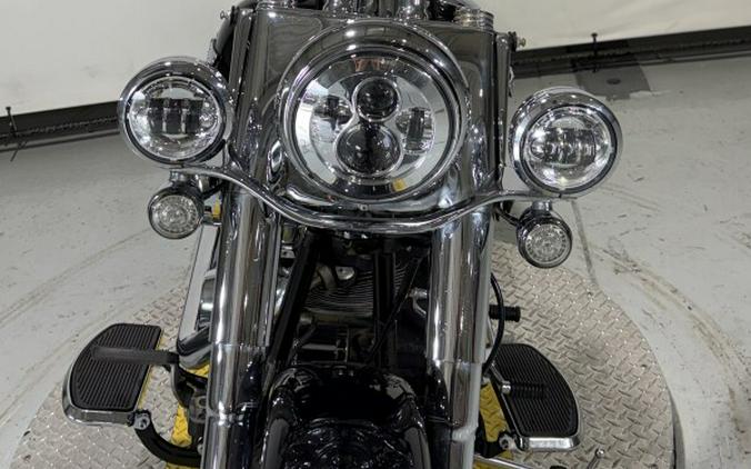 2008 Harley-Davidson® Softail® Deluxe Vivid Black