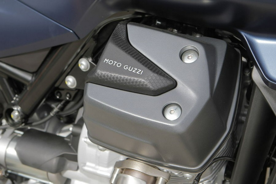 2027 Moto Guzzi V100 Mandello