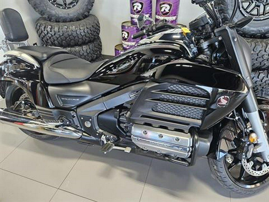 2014 Honda Gold Wing® Valkyrie®