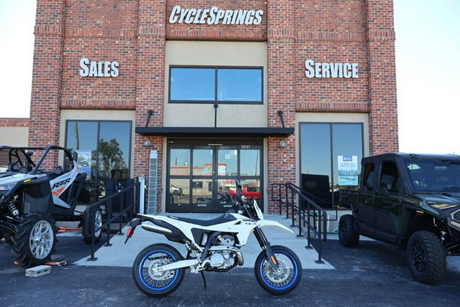 2025 Suzuki DR-Z 4SM