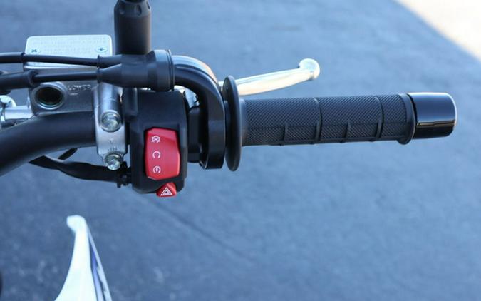 2025 Suzuki DR-Z 4SM