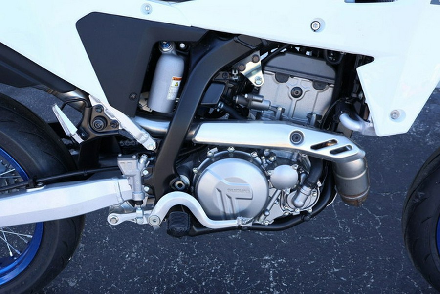 2025 Suzuki DR-Z 4SM