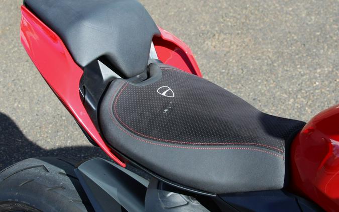 2022 Ducati Streetfighter V2