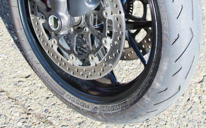 2022 Ducati Streetfighter V2