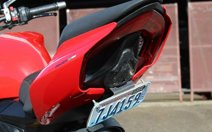 2022 Ducati Streetfighter V2