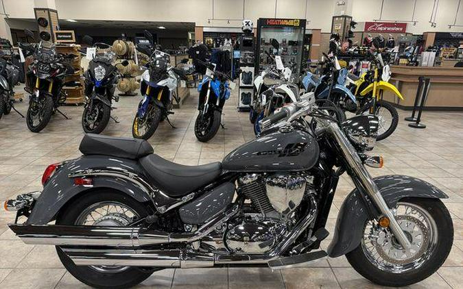 2025 Suzuki BOULEVARD C50