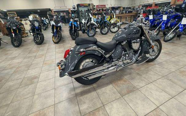 2025 Suzuki BOULEVARD C50