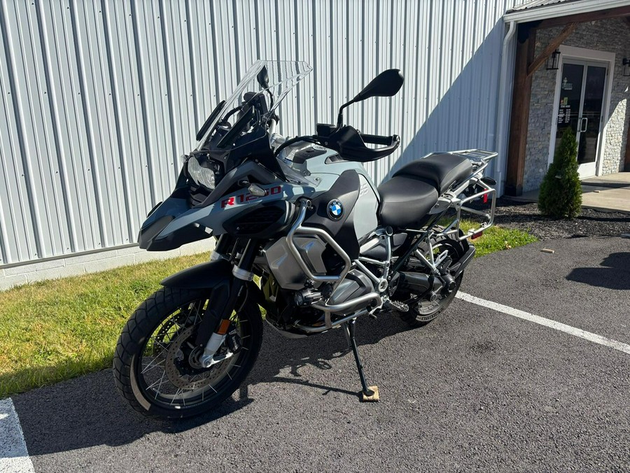 2022 BMW R