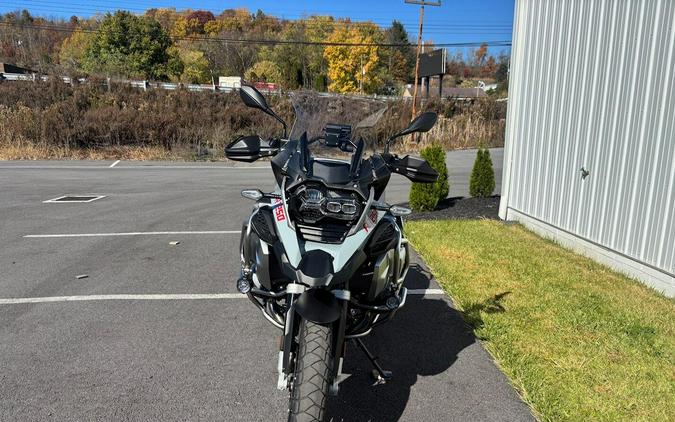 2022 BMW R