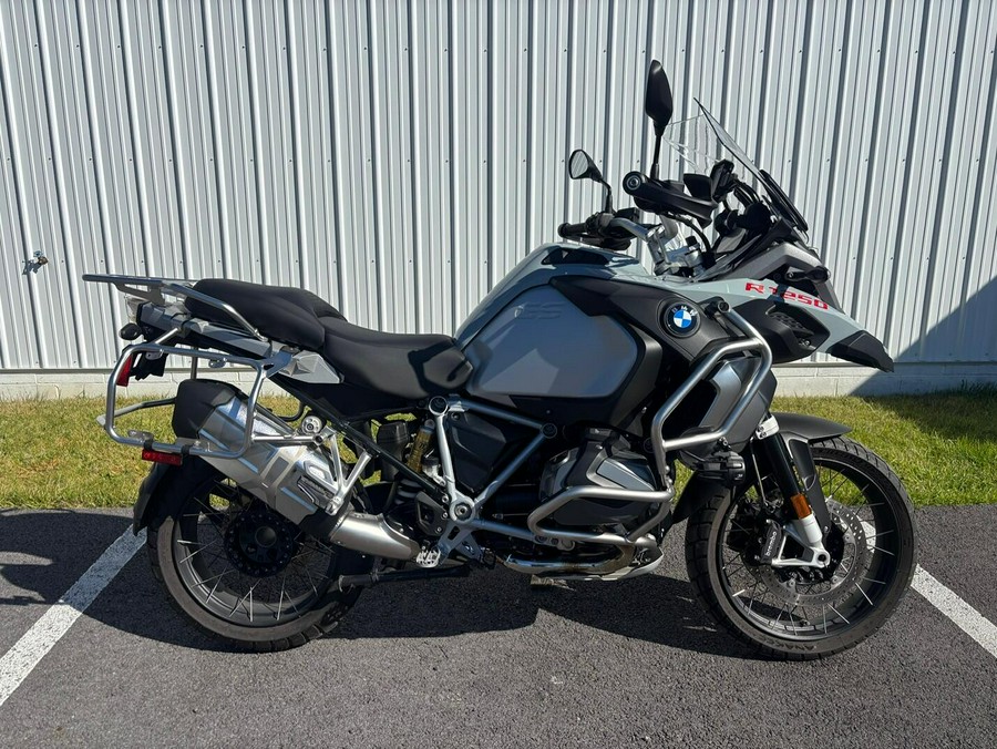 2022 BMW R