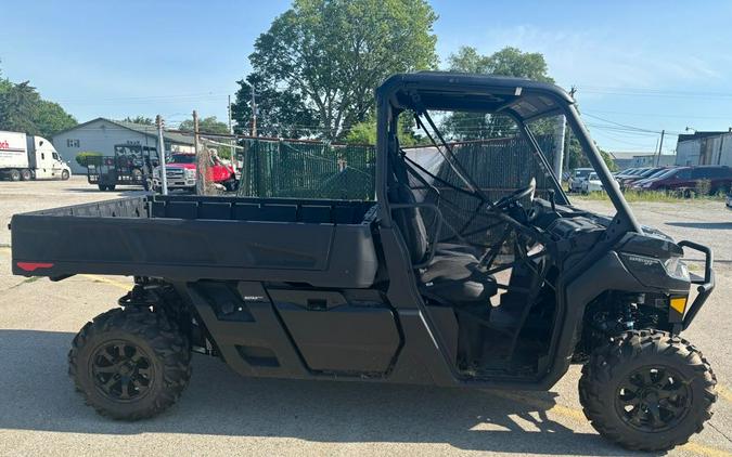 2024 Can-Am DEFENDER PRO XT HD10