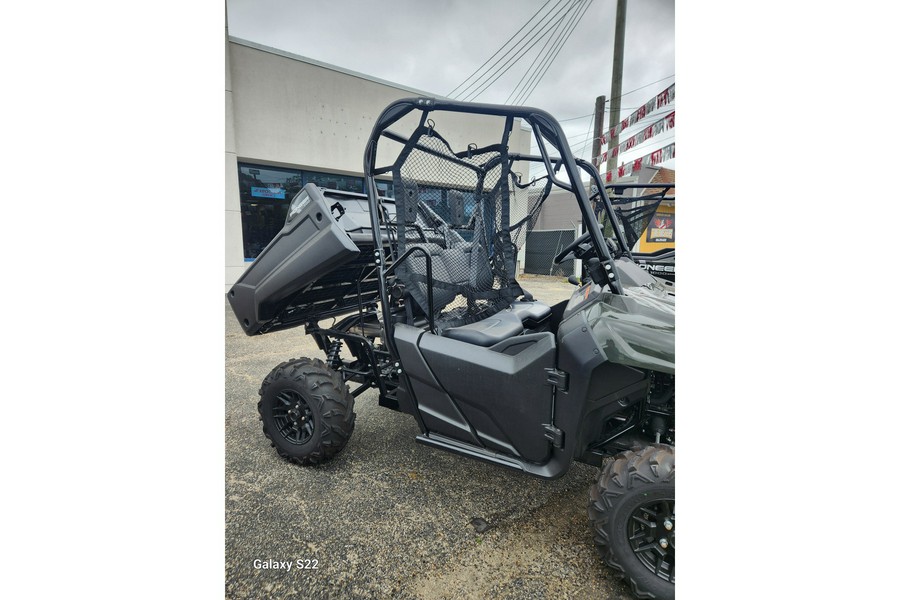 2025 Honda PIONEER 700-4 DELUXE Deluxe
