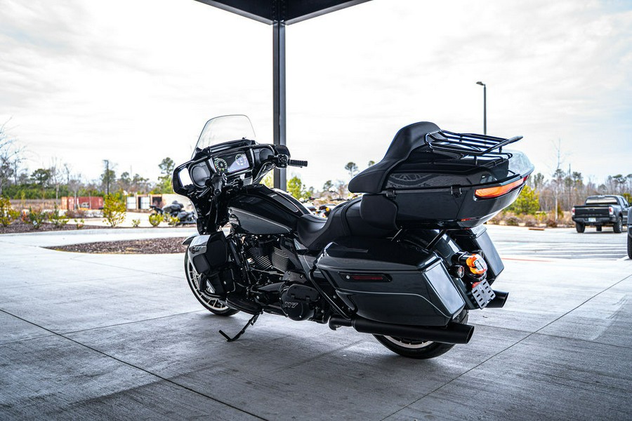 2026 Harley-Davidson® FLHXL - Street Glide® Limited