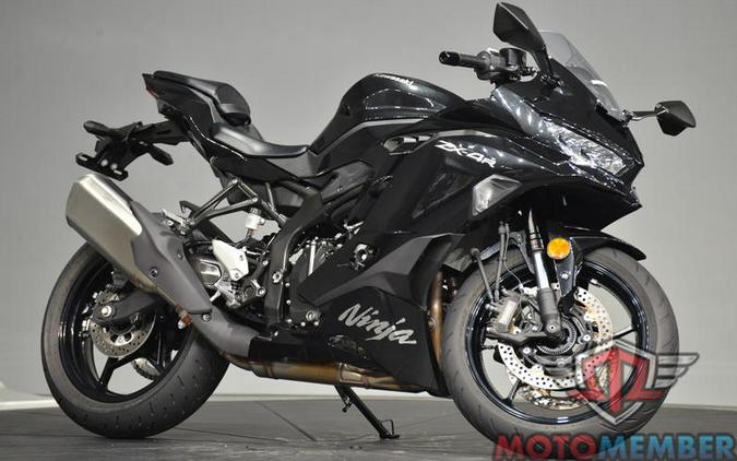 2025 Kawasaki NINJA® ZX™-4R ABS