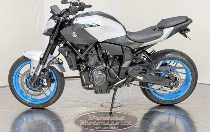 2025 Yamaha MT 07