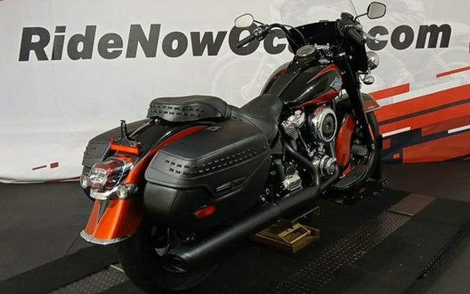 2025 Harley-Davidson Softail FLHC - Heritage Classic