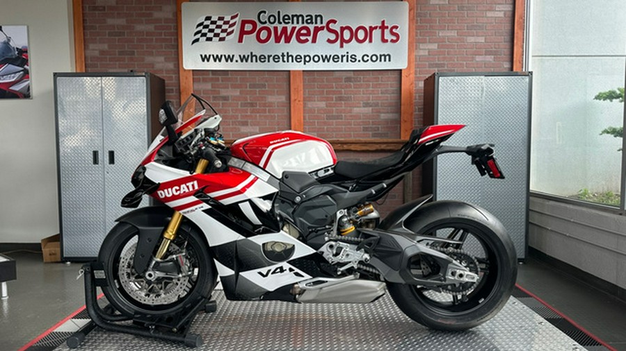 2025 Ducati Panigale V4 Tricolore