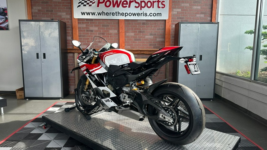 2025 Ducati Panigale V4 Tricolore