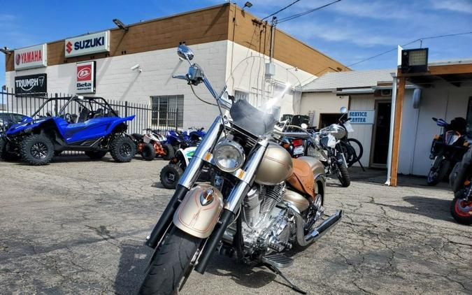 2001 YAMAHA ROADSTAR